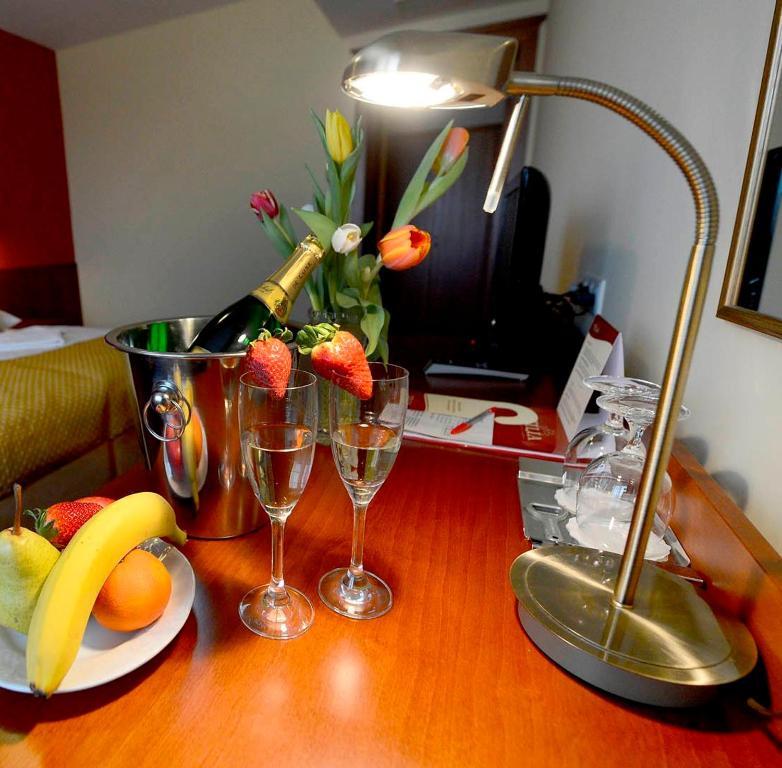 Hotel Tilia Pezinok Cameră foto